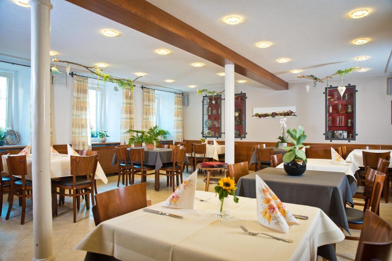 Hotel Gasthaus Loewen Tuttlingen Zewnętrze zdjęcie